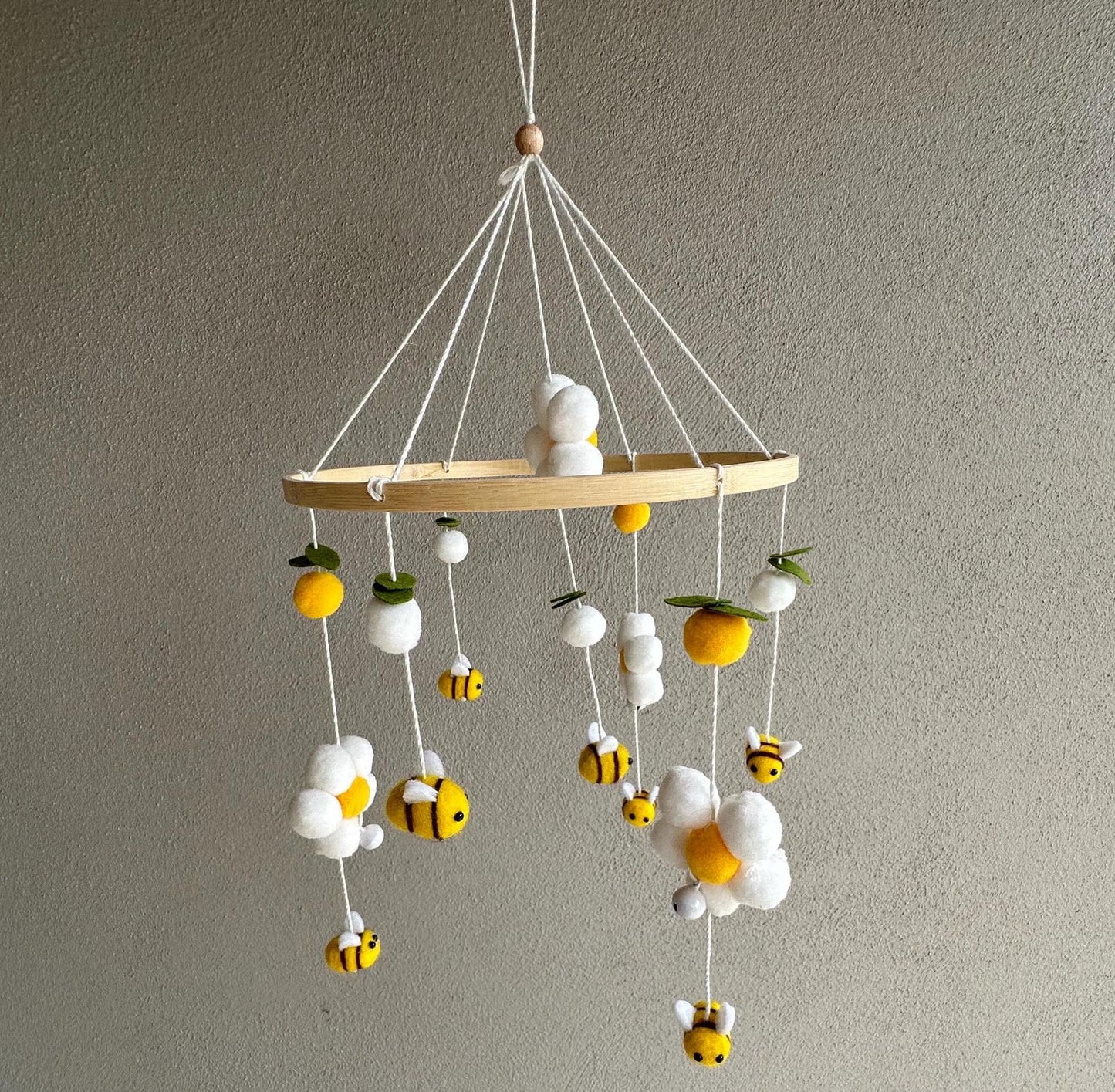 Bumblebees and flowers baby mobile, bee nursery decor theme, crib hanging decoration, bumble bee decor, busy bee baby gift,baby shower gift