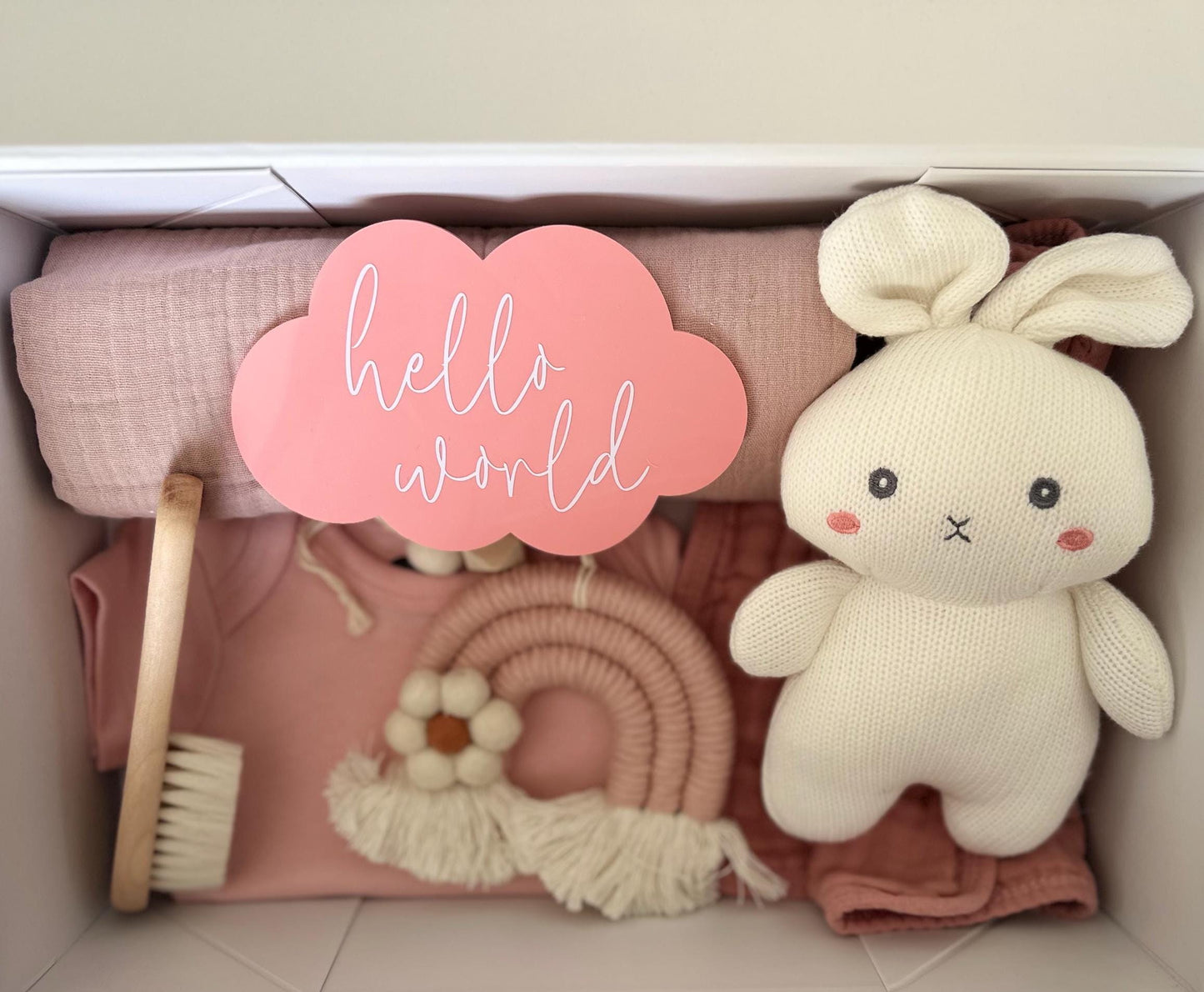 Newborn Baby Girl Gift Box, Baby Hamper, New Baby Pink Gift Set, Baby Shower Gift Idea, Welcome Home Newborn Box, Gift Basket Keepsake