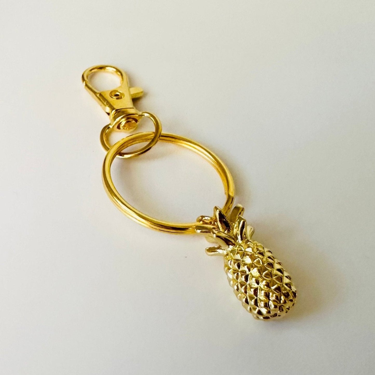 Gold IVF pineapple charm keyring, fertility pineapple charm, IVF keepsake gift, infertility gift, fertility treatment gift,fertility journey
