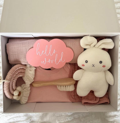 Newborn Baby Girl Gift Box, Baby Hamper, New Baby Pink Gift Set, Baby Shower Gift Idea, Welcome Home Newborn Box, Gift Basket Keepsake