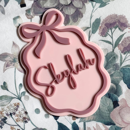 Custom Bow Announcement Name Sign | Name Reveal Wavy Acrylic Plaque | Coquette Style Girls Birth Announcement |