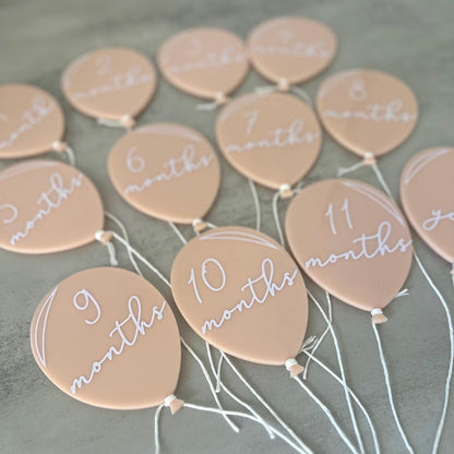 Balloon Monthly Milestone Discs Set | Balloon-Shaped Baby Photo Props | My First Year Set of 13 Acrylic Balloon Plaques