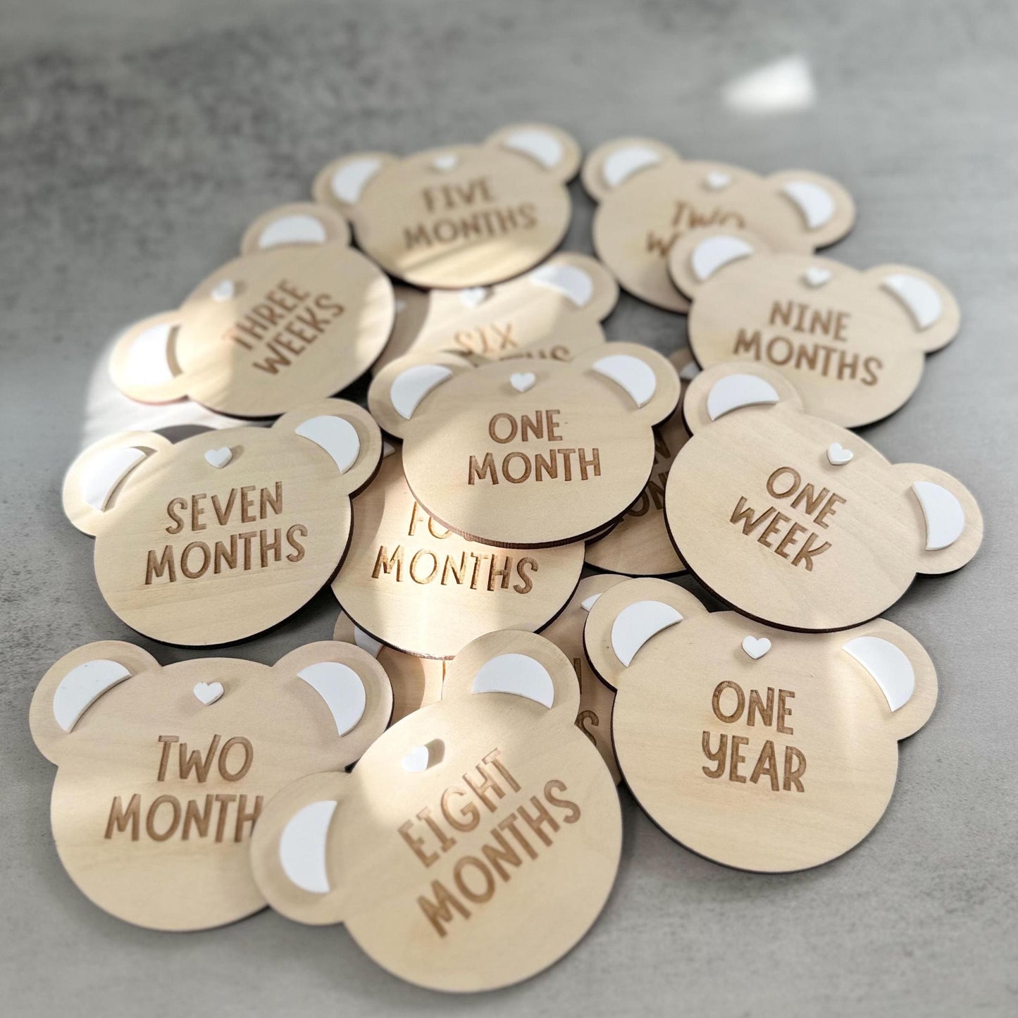 Baby's First Year Teddy Bear Milestones, Set of 15 Timber & Acrylic Plaques, Newborn Photo Props, Baby Shower Gift, 1st Year Keepsake Discs
