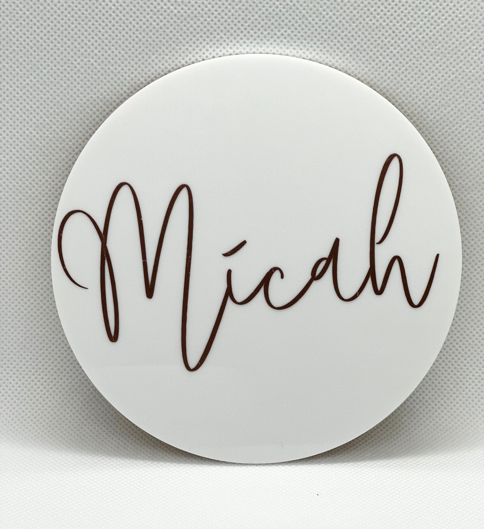 Birth announcement plaque 12cm, baby name reveal, newborn name announcement, personalised birth name plaque, custom acrylic round name disc
