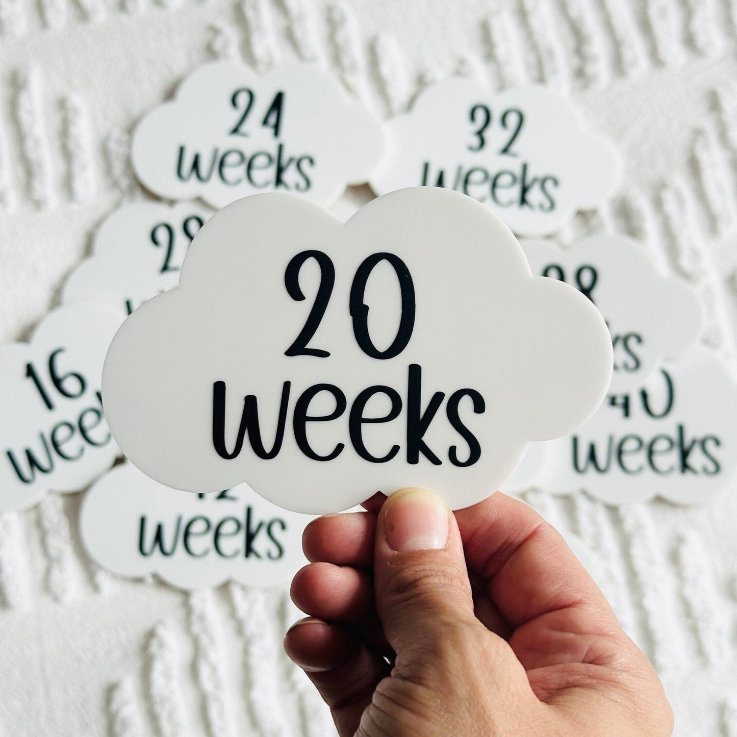 Cloud-shaped pregnancy milestone discs, monthly pregnancy milestone set, pregnancy photo props, baby shower gift, pregnancy keepsake gift